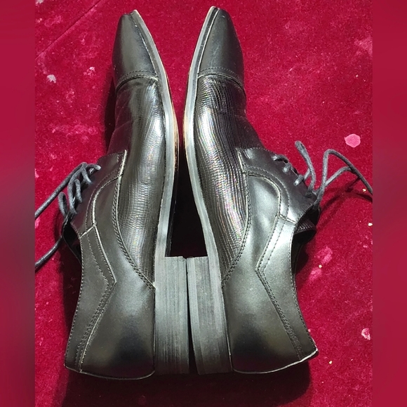 Steve Harvey dress shoes 👞 - Picture 8 of 9